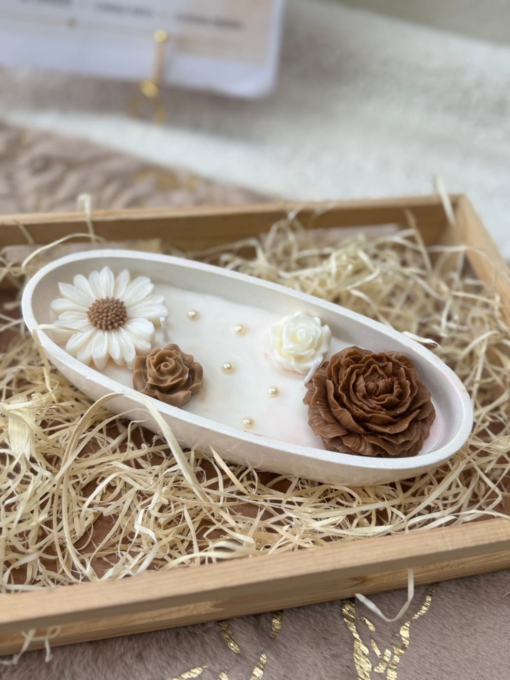 Cocoa Bloom Floral Tray Candle